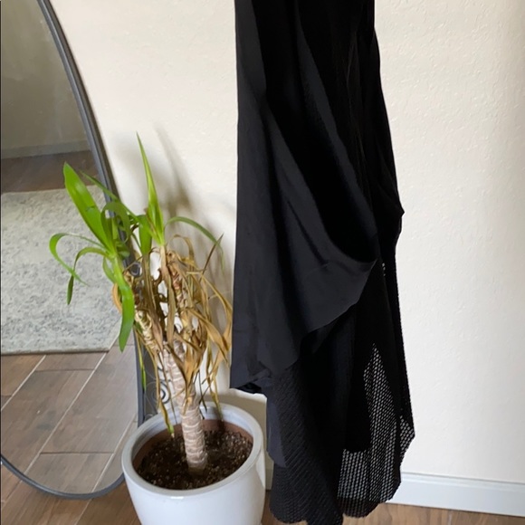 Black Gymshark Top - Picture 5 of 5